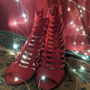 Anne Michelle Caged Heel